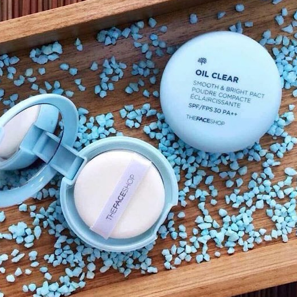 Phấn Phủ Bột Kiềm Dầu Trong Suốt OIL CLEAR BLOTTING POWDER